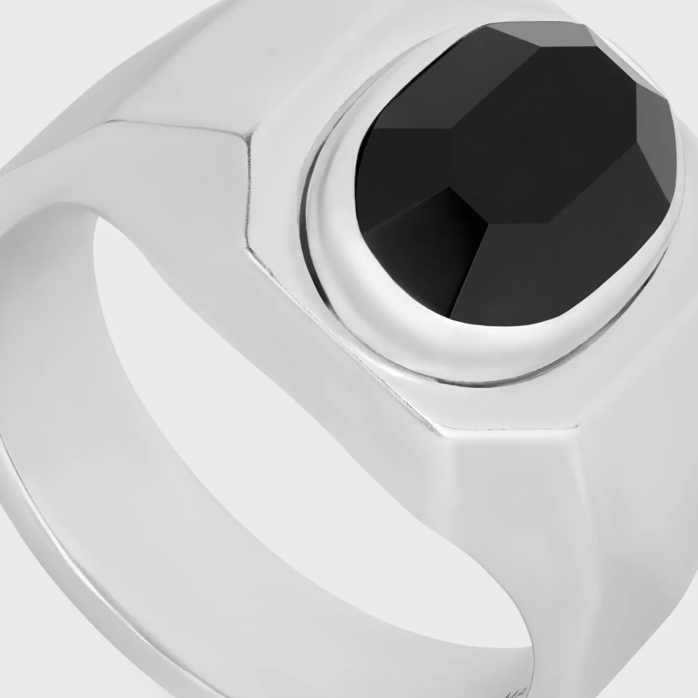 Shop CELINE Bevelled Signet Ring in Onyx and Sterling Silver with Rhodium finish BLACK/SILVER