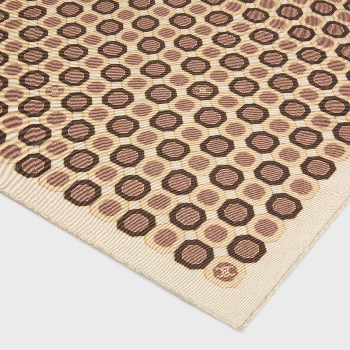 Fashion CELINE octagon bandana in silk twill VANILLE/NOISETTE/MARRON