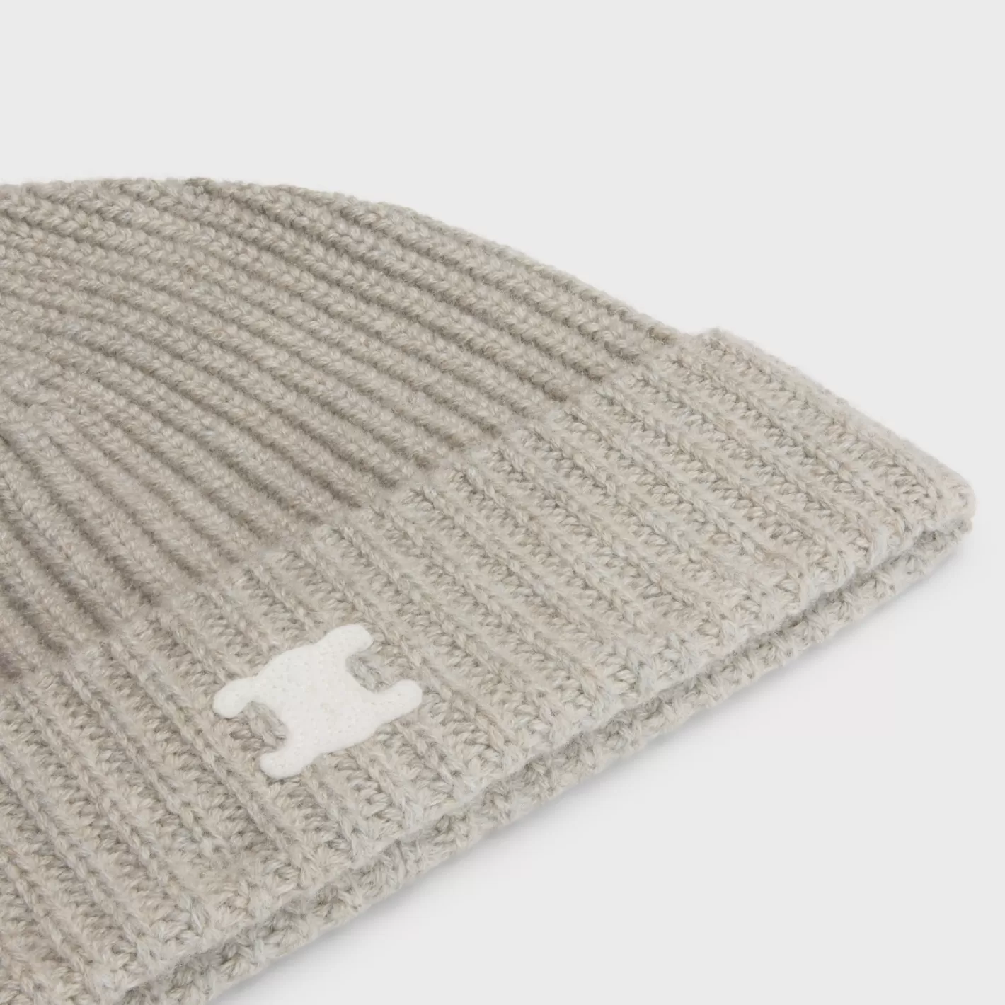 Outlet CELINE Triomphe beanie in heritage cashmere OATMEAL